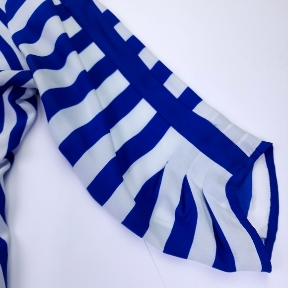 New York Co. Blue White Striped Top Sz M - Picture 2 of 11